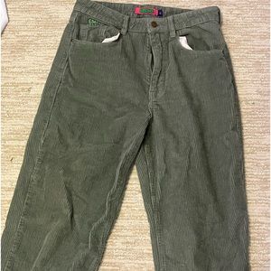 Size 8 Empyres.